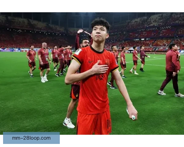 中国男足十八强赛补时绝杀巴林全队血战到底点燃球迷激情再燃出线希望